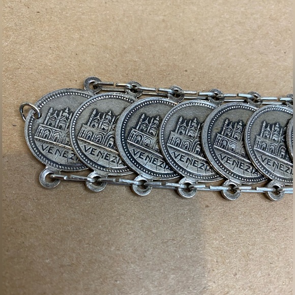 Vintage Italian Silver Tone Coin Bracelet from Venezia/Venice - Picture 4 of 10